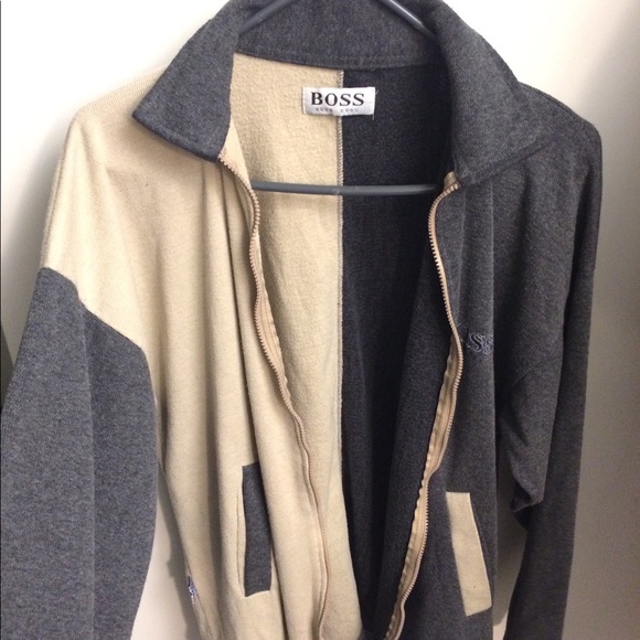 Hugo boss sweater - Picture 2 of 3